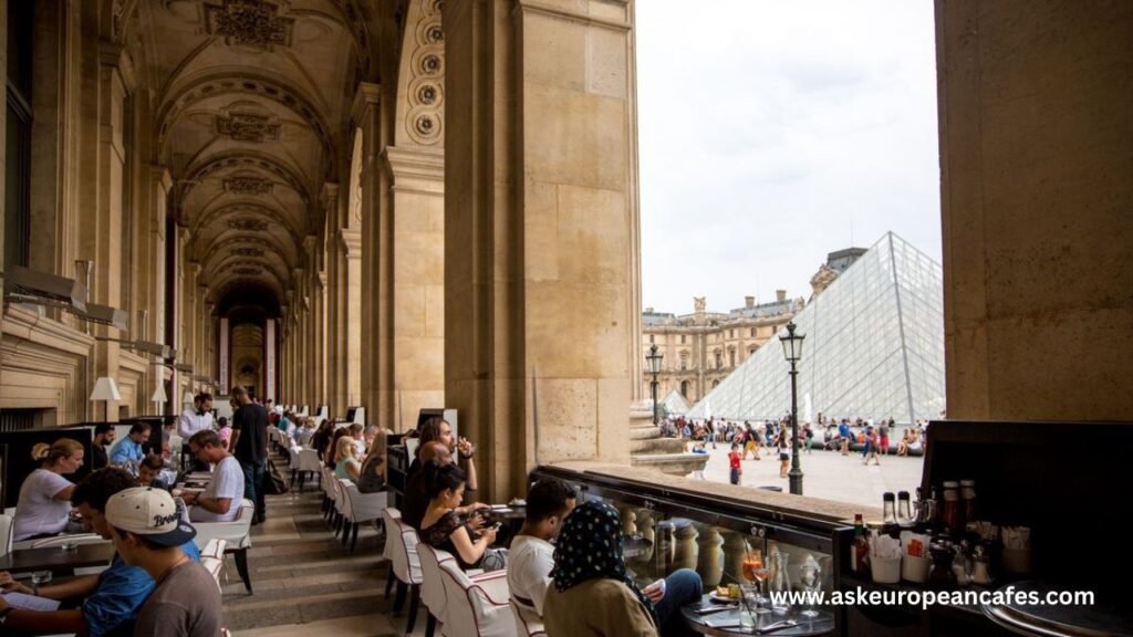 Café Louvre